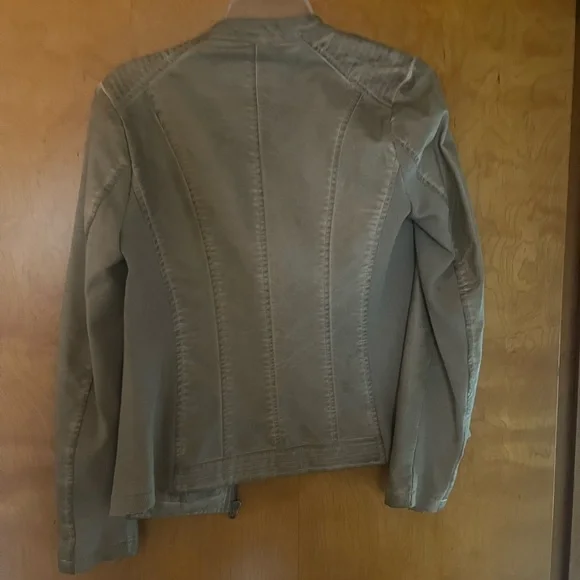 Leather Jacket color Tan - Picture 2 of 4